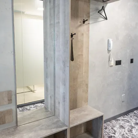 Rcr Einstein 2 3* Sofia