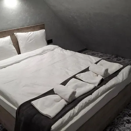 Hotel de apartamente Rcr Einstein 2 3*