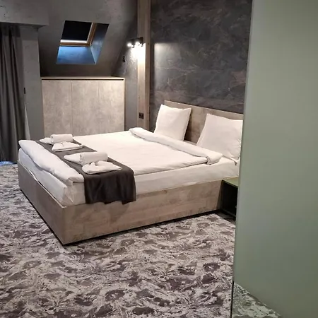Aparthotel Rcr Einstein 2