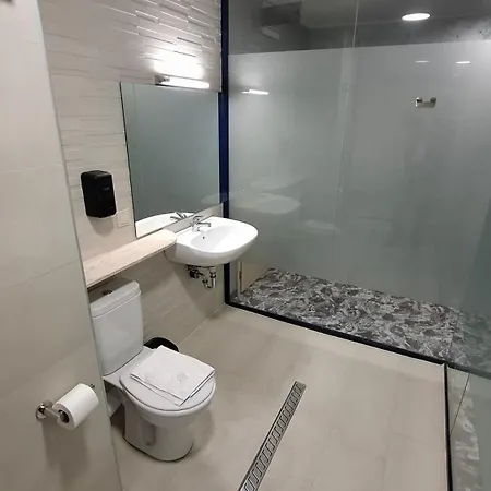 Apart Otel Rcr Einstein 2