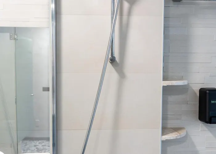 Lägenhetshotell Rcr Einstein 2