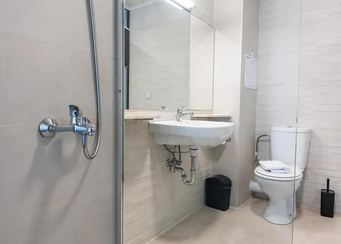 Rcr Einstein 2 3* Sofia