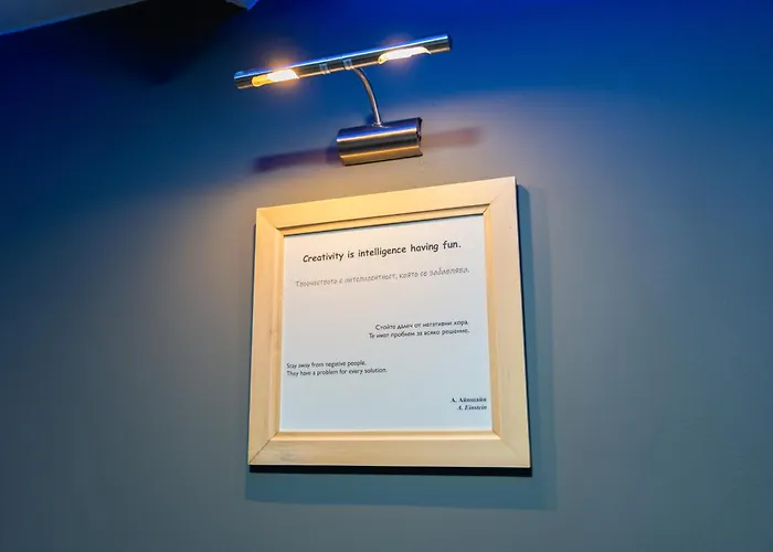 Rcr Einstein 2 شقة فندقية 3*