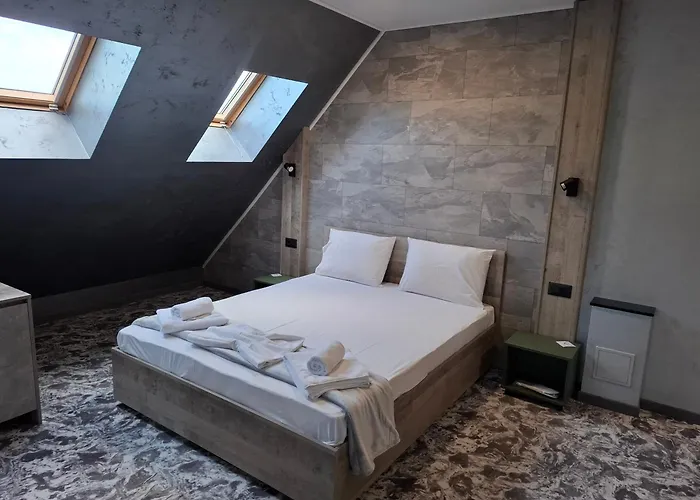 شقة فندقية Rcr Einstein 2 3*