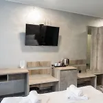 Rcr Einstein 2 Aparthotel Sofia