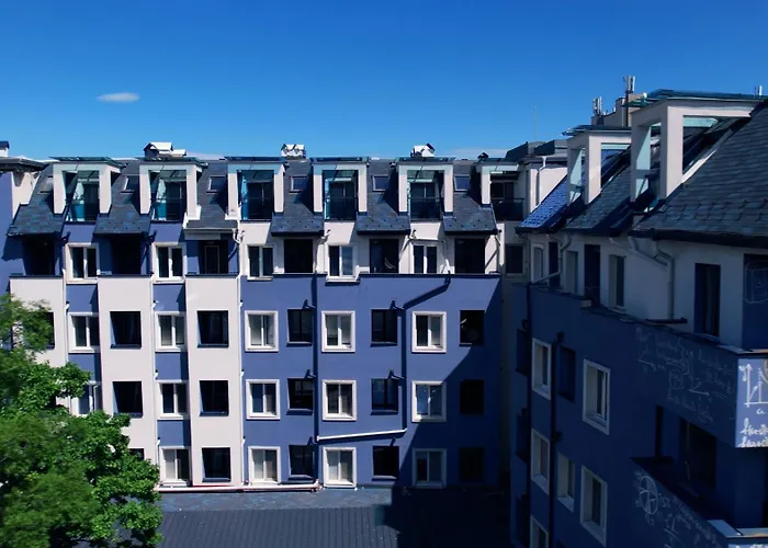 Aparthotel Rcr Einstein 2 Sofie